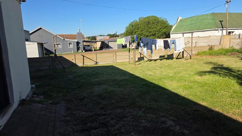 2 Bedroom Property for Sale in Albertinia Western Cape